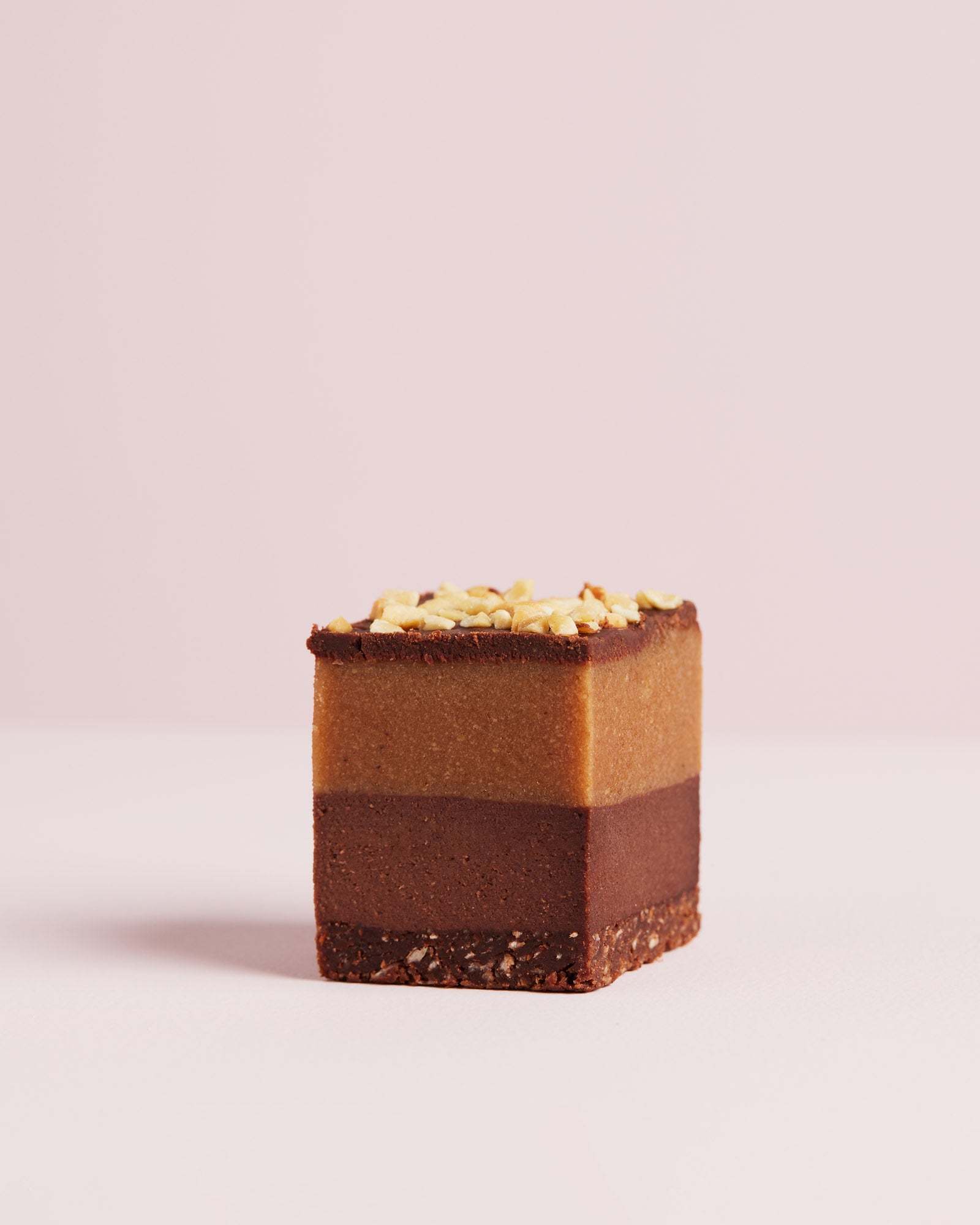 chocolate peanut butter slice